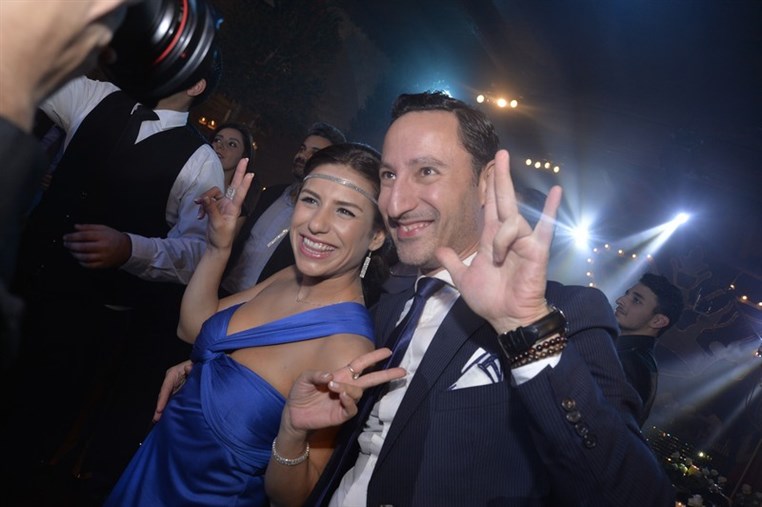 Les Lamah Wedding People 1